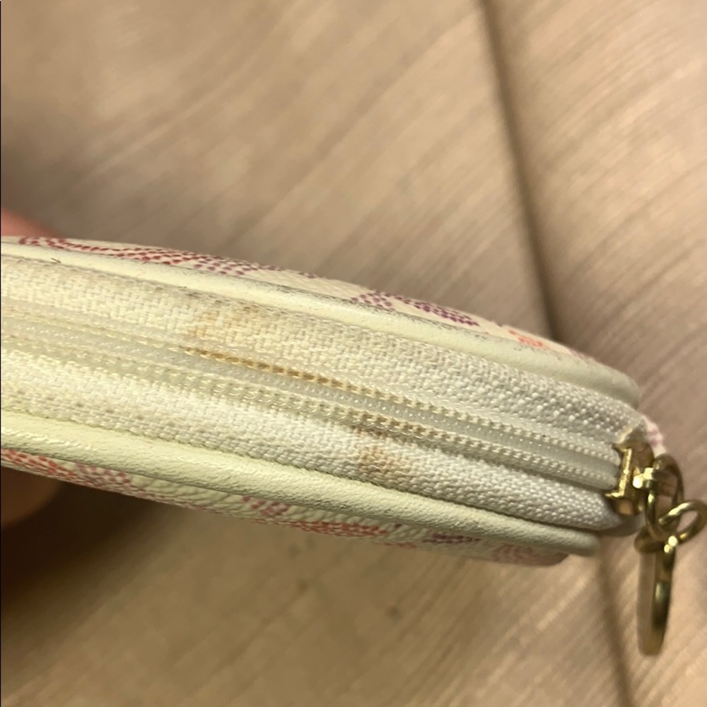 Coach coin pouch, super cool & rare! - Picture 7 of 7